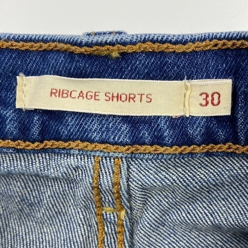 Levi's Premium Ribcage Shorts Button Fly Size 30 (flawed)